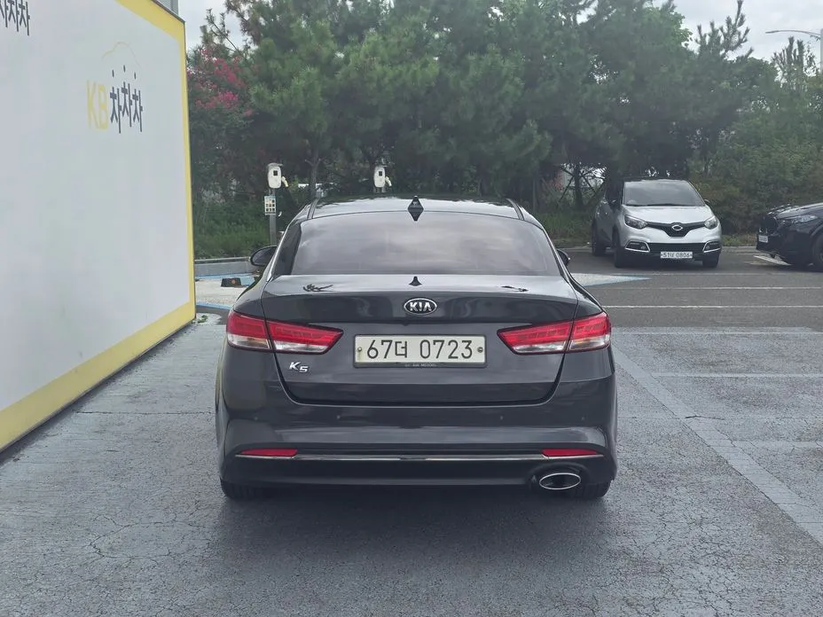 Kia K5