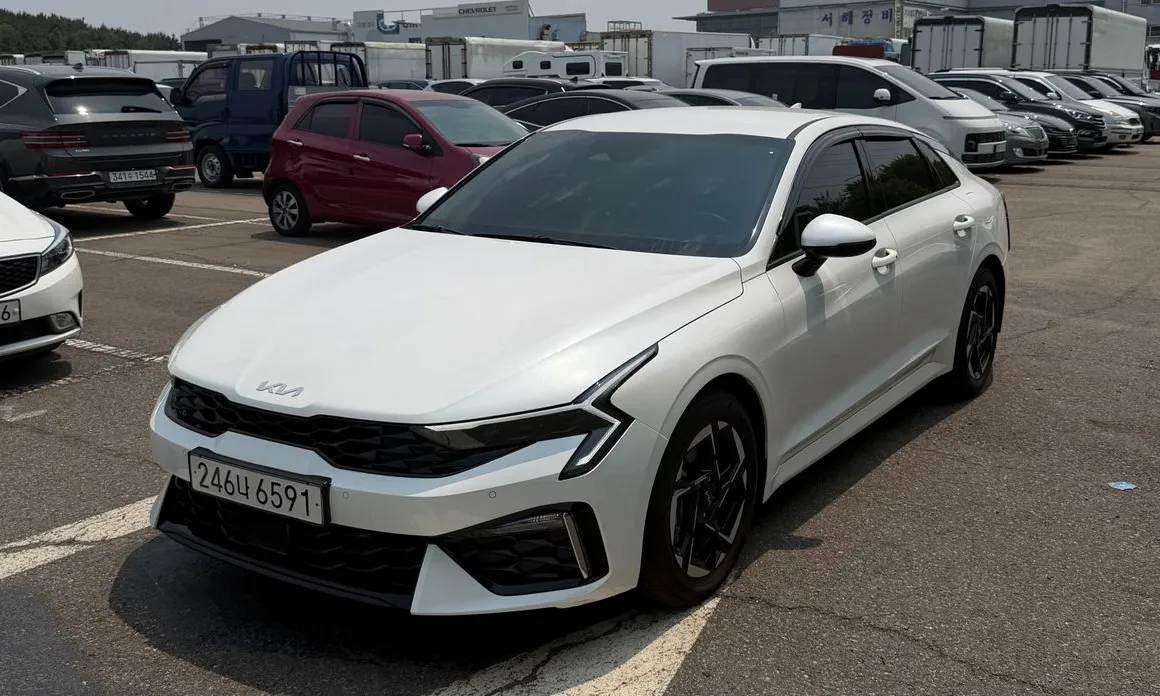 Kia K5