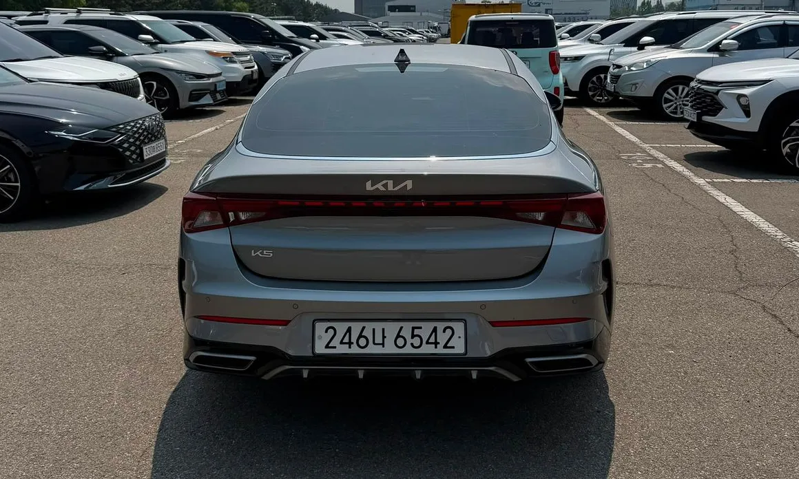 Kia K5