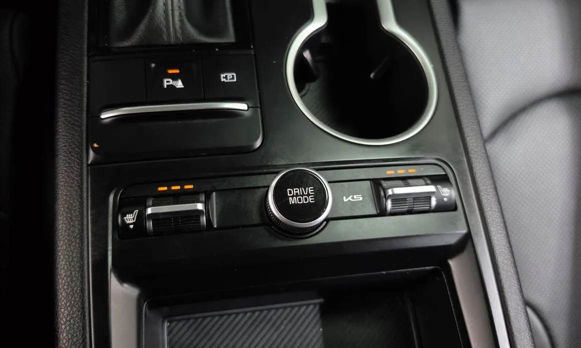 Kia K5