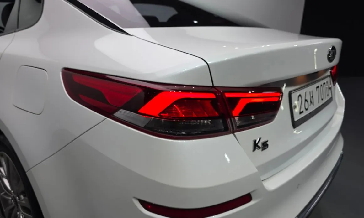 Kia K5