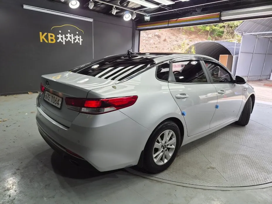 Kia K5