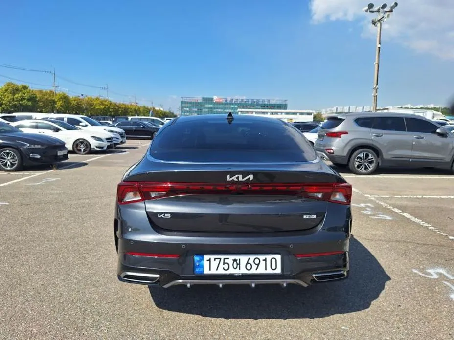 Kia K5