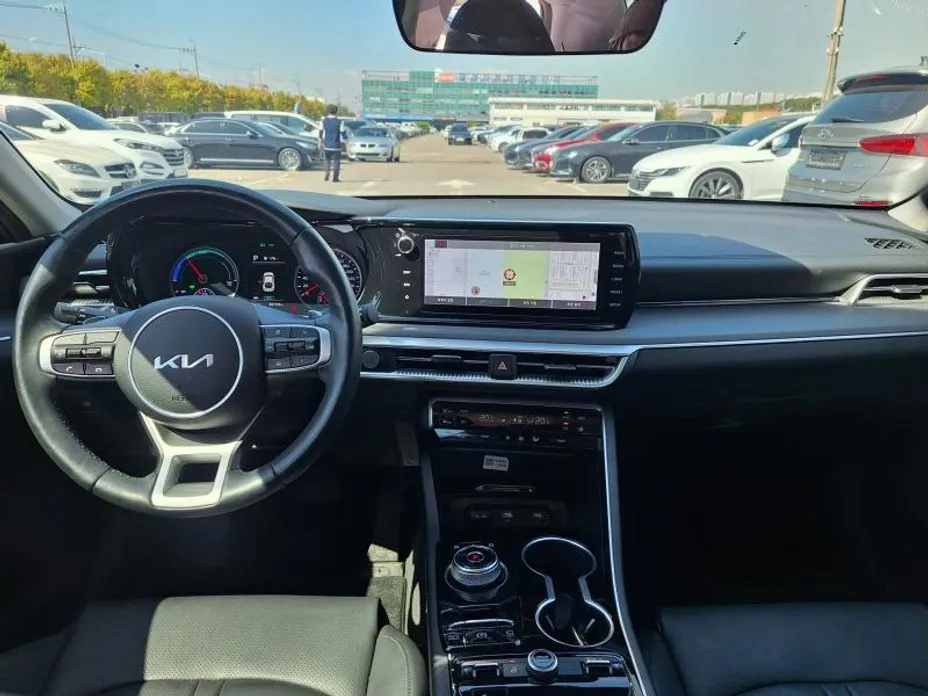 Kia K5