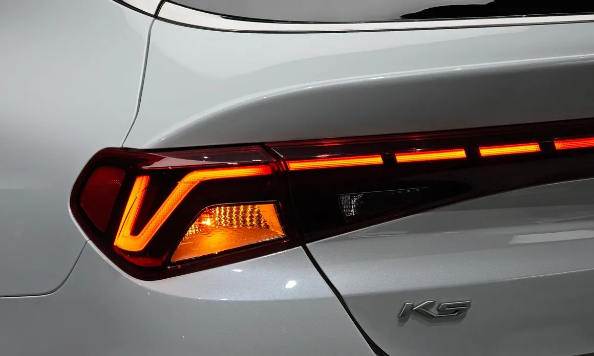 Kia K5