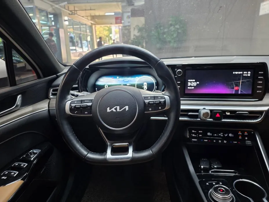 Kia K5