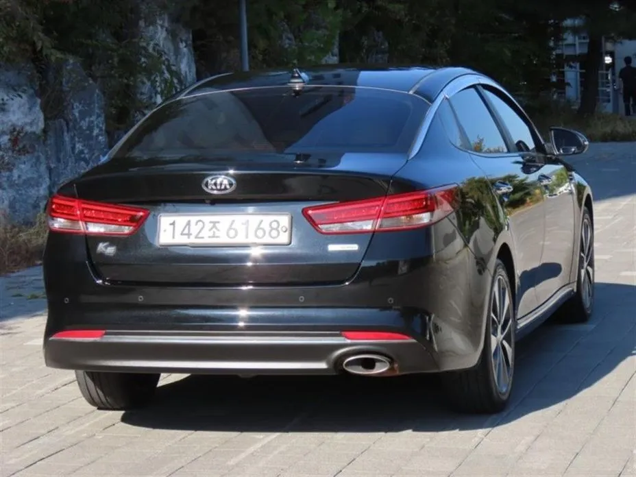 Kia K5