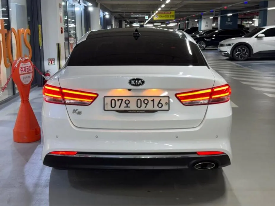 Kia K5
