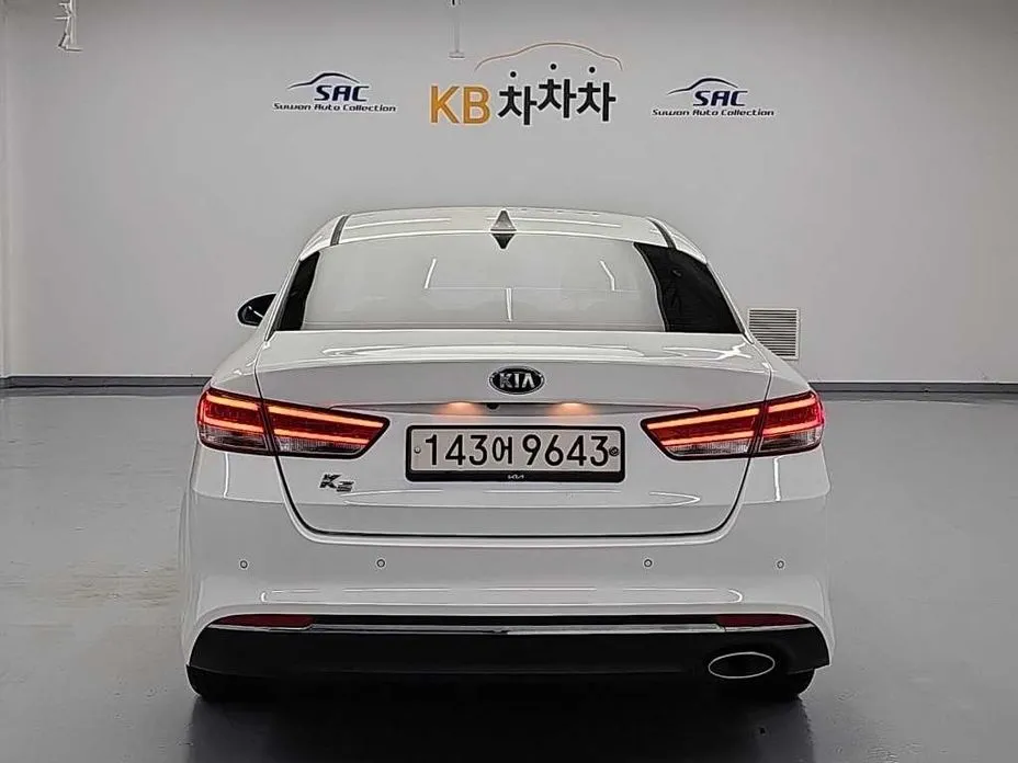 Kia K5