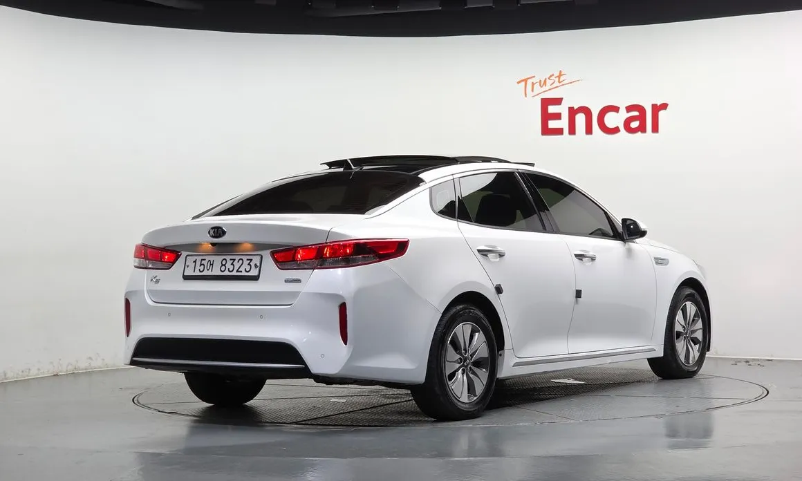 Kia K5