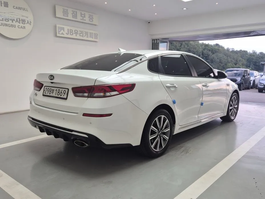 Kia K5