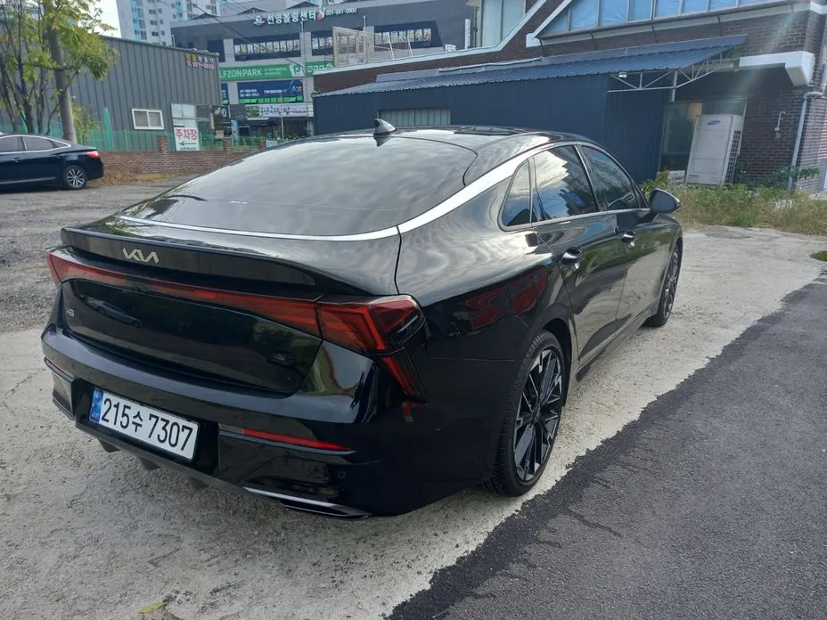 Kia K5