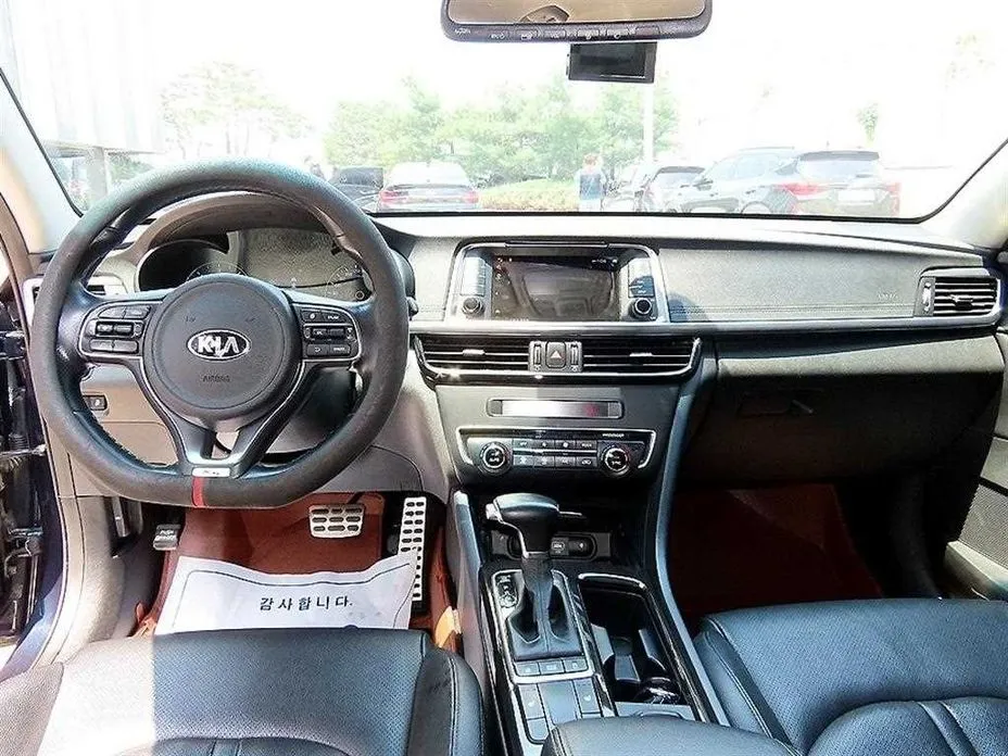 Kia K5