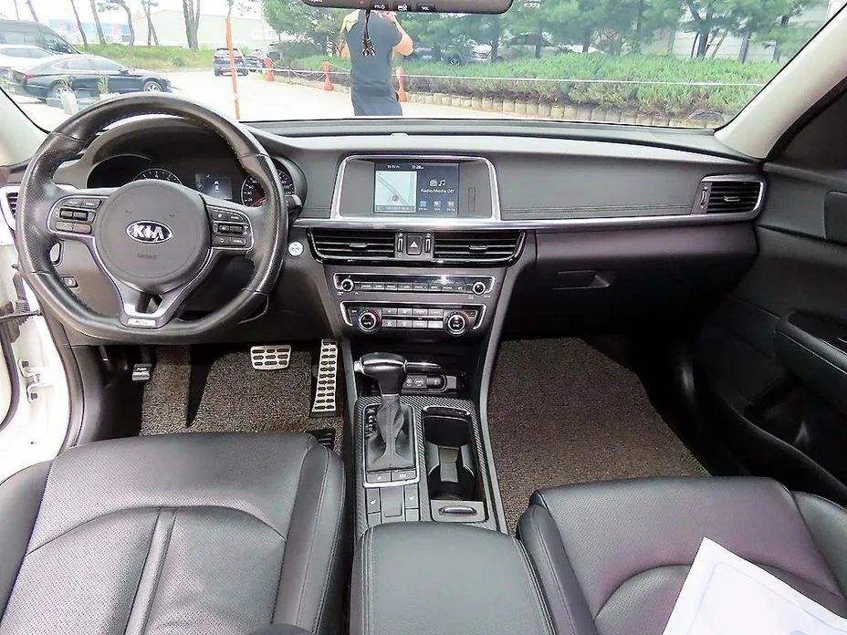 Kia K5
