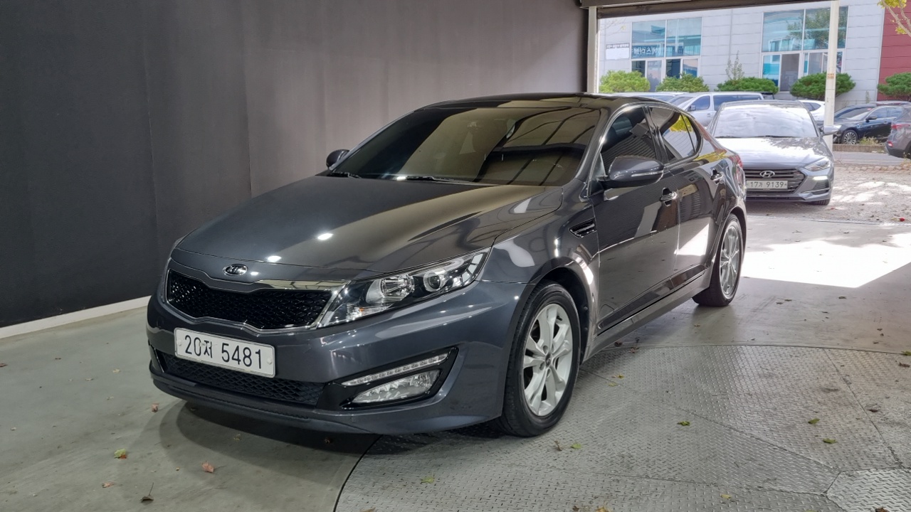 Kia K5