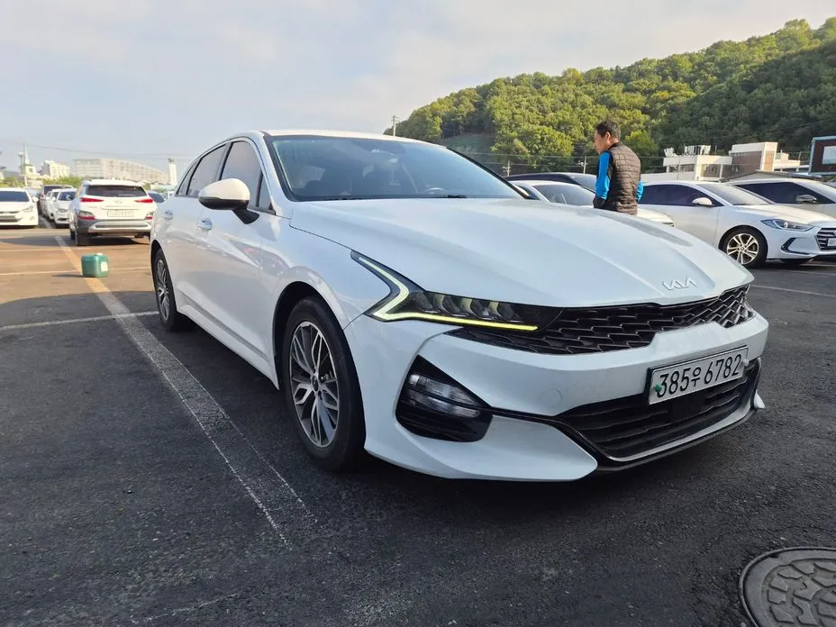 Kia K5