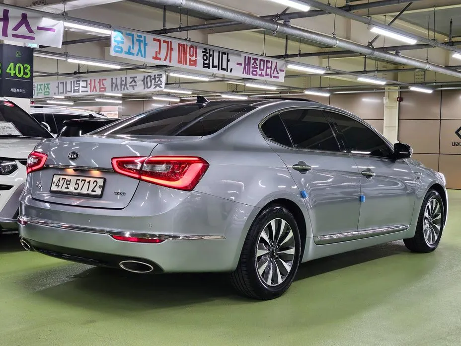 Kia K7