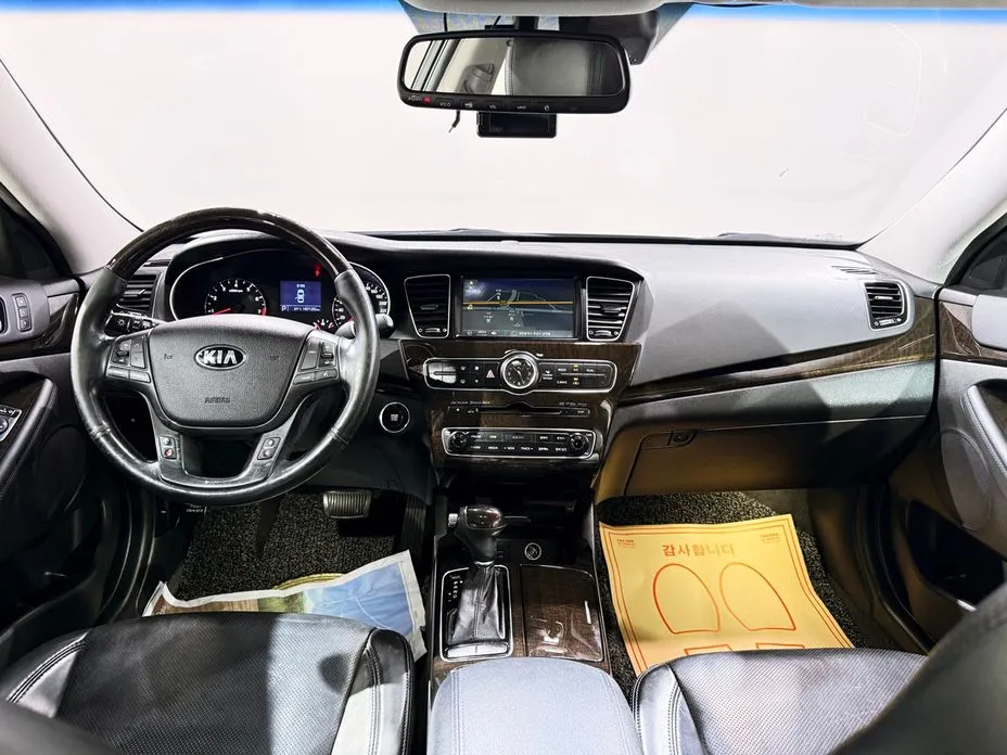 Kia K7