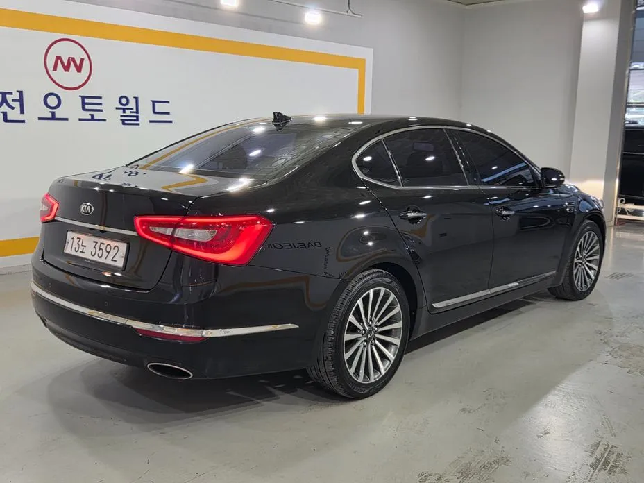 Kia K7