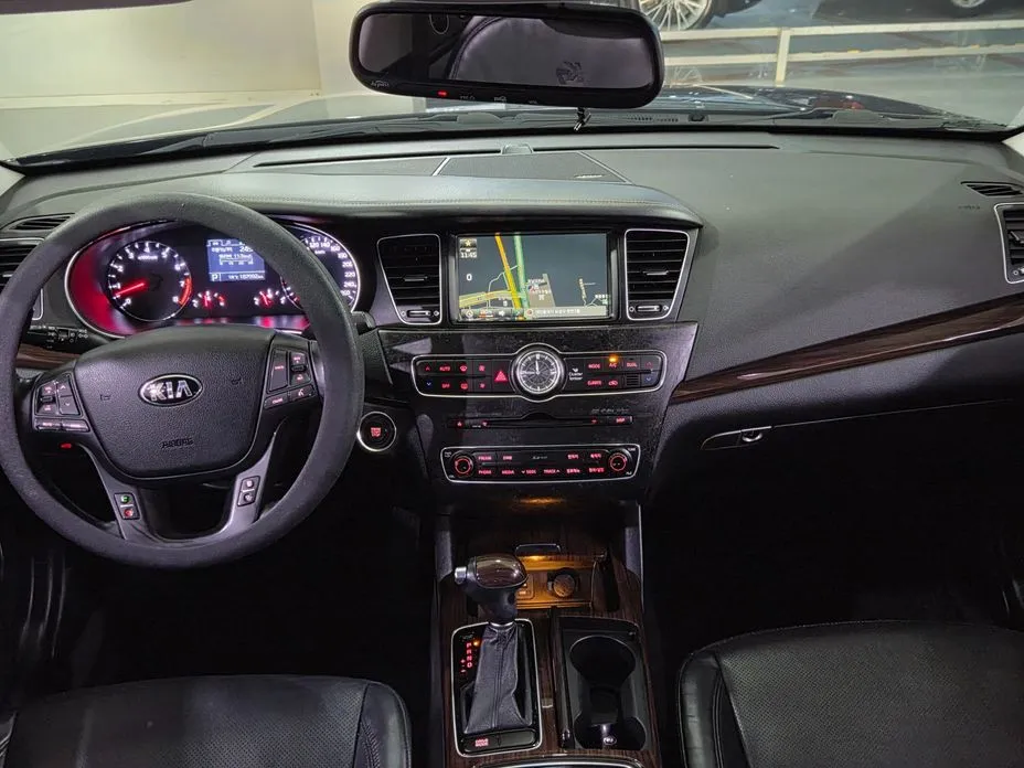 Kia K7