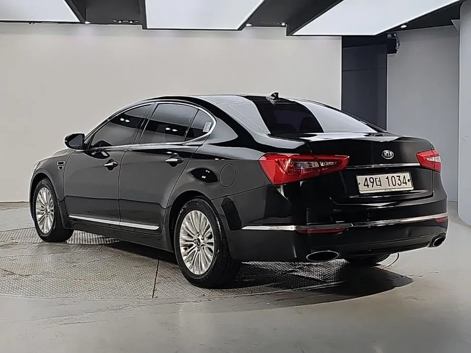 Kia K7