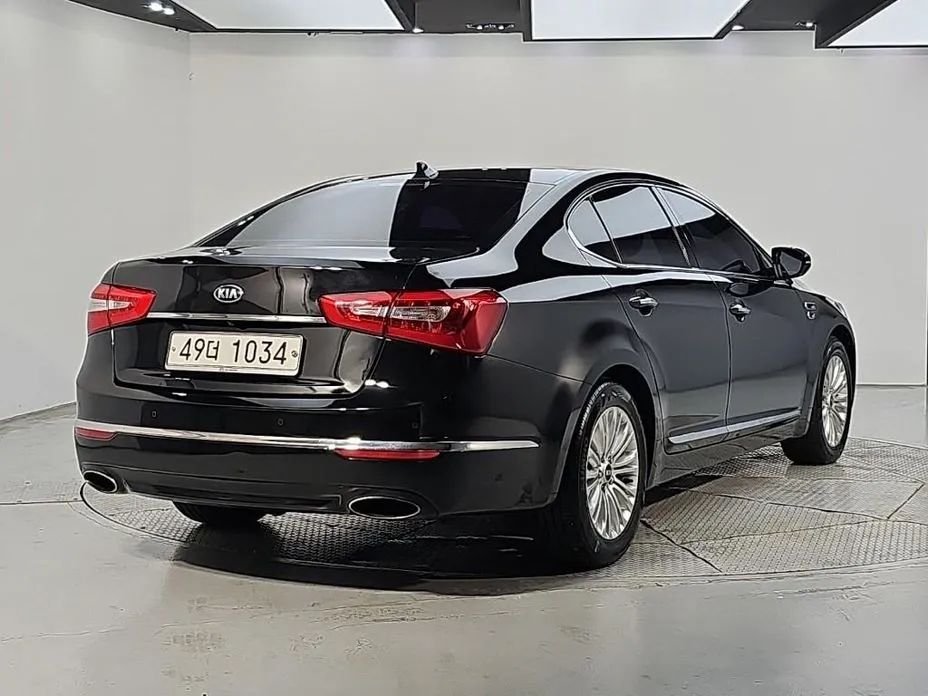 Kia K7
