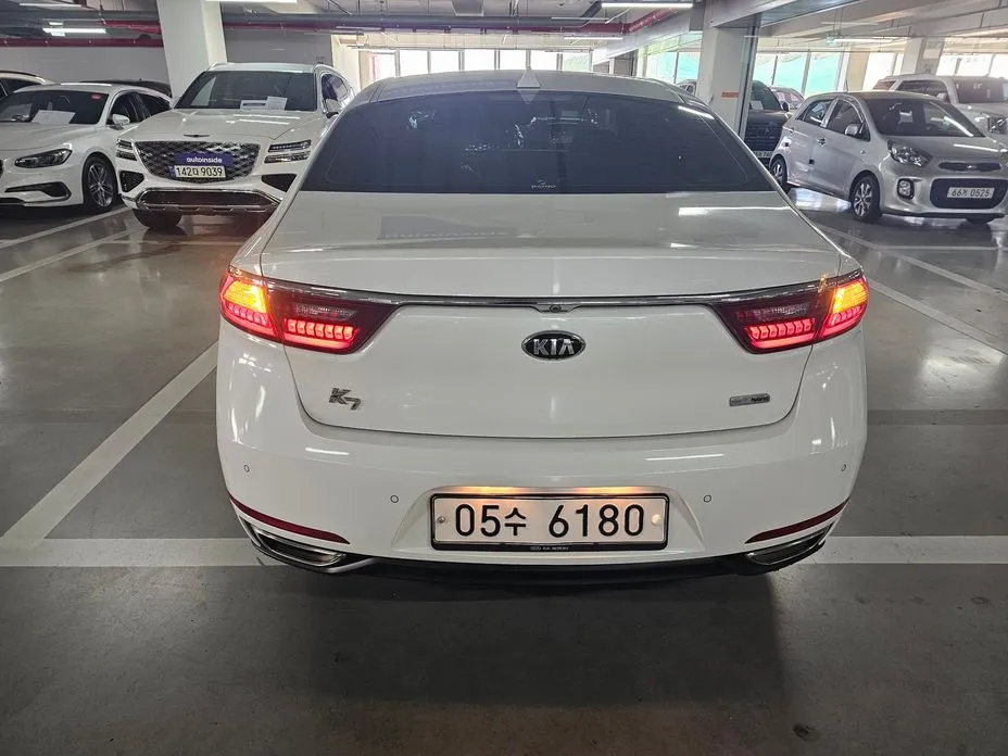 Kia K7