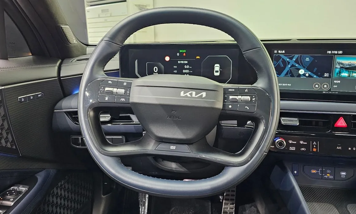 Kia K8