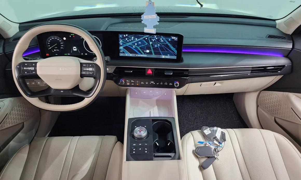 Kia K8