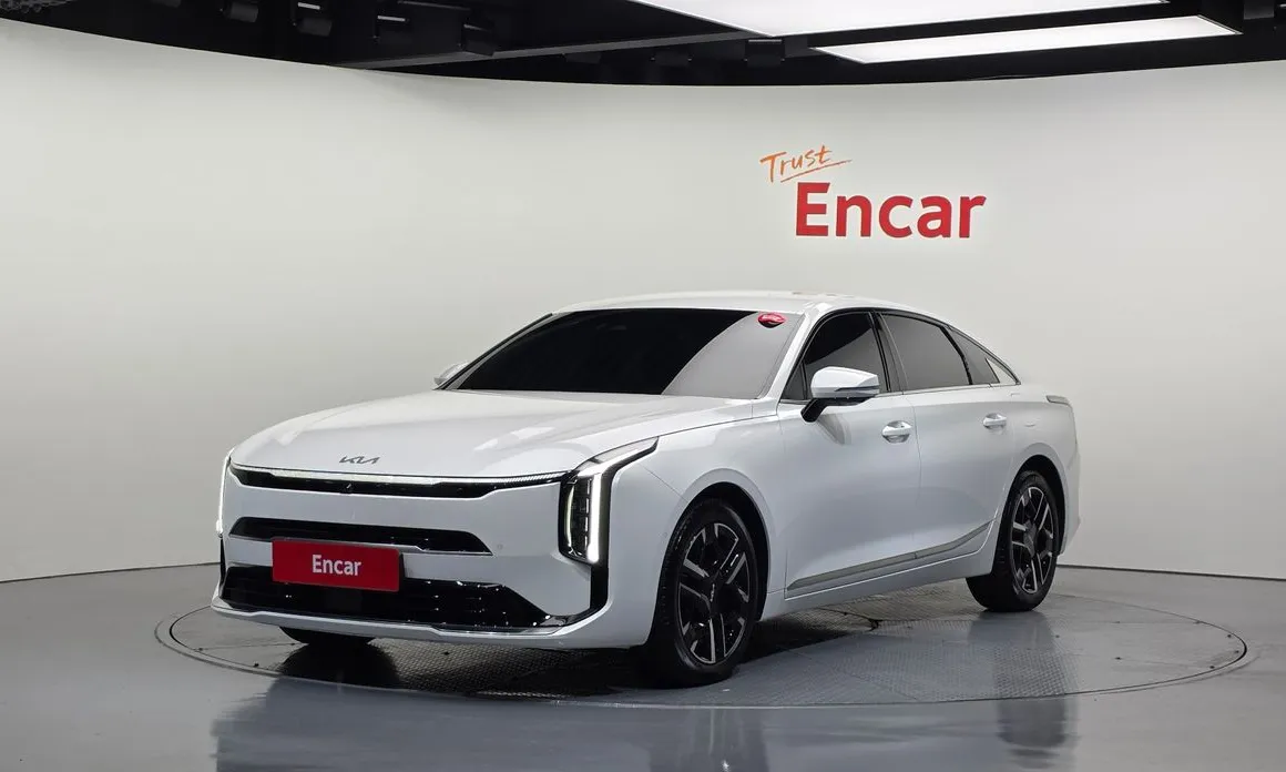 Kia K8
