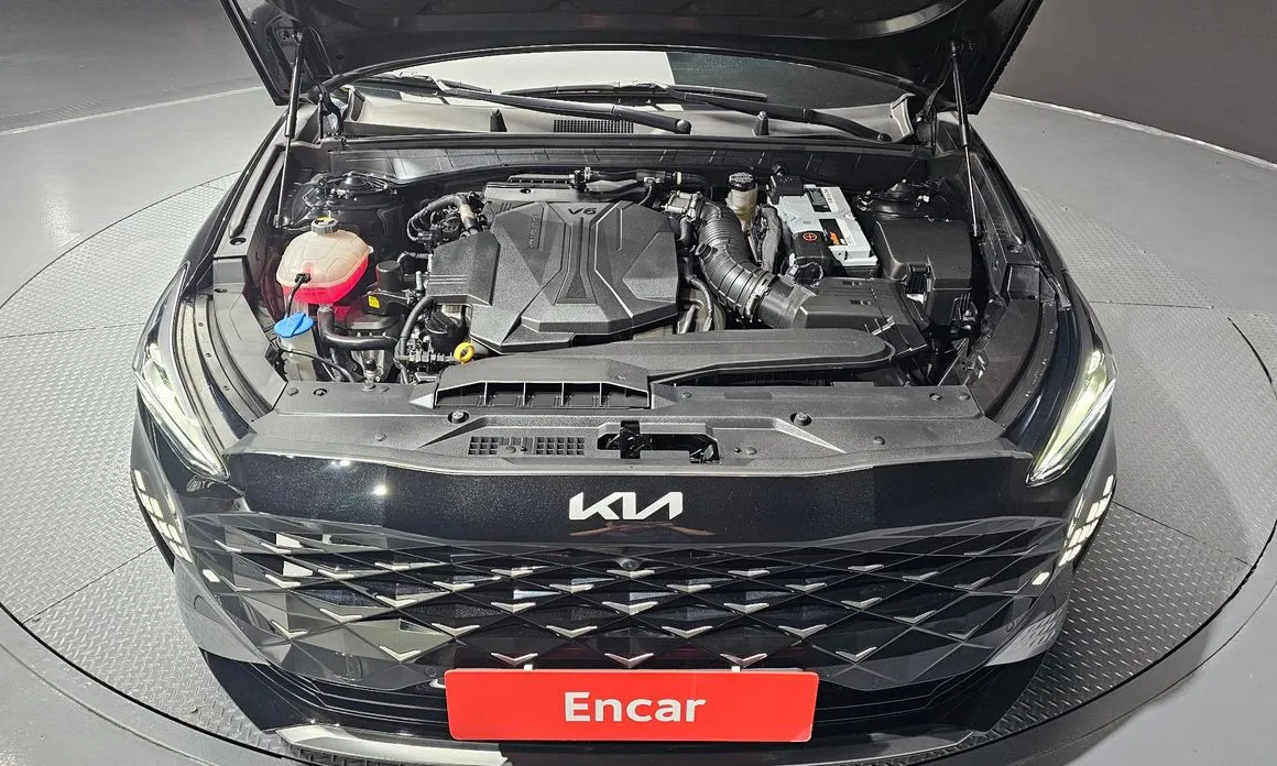 Kia K8