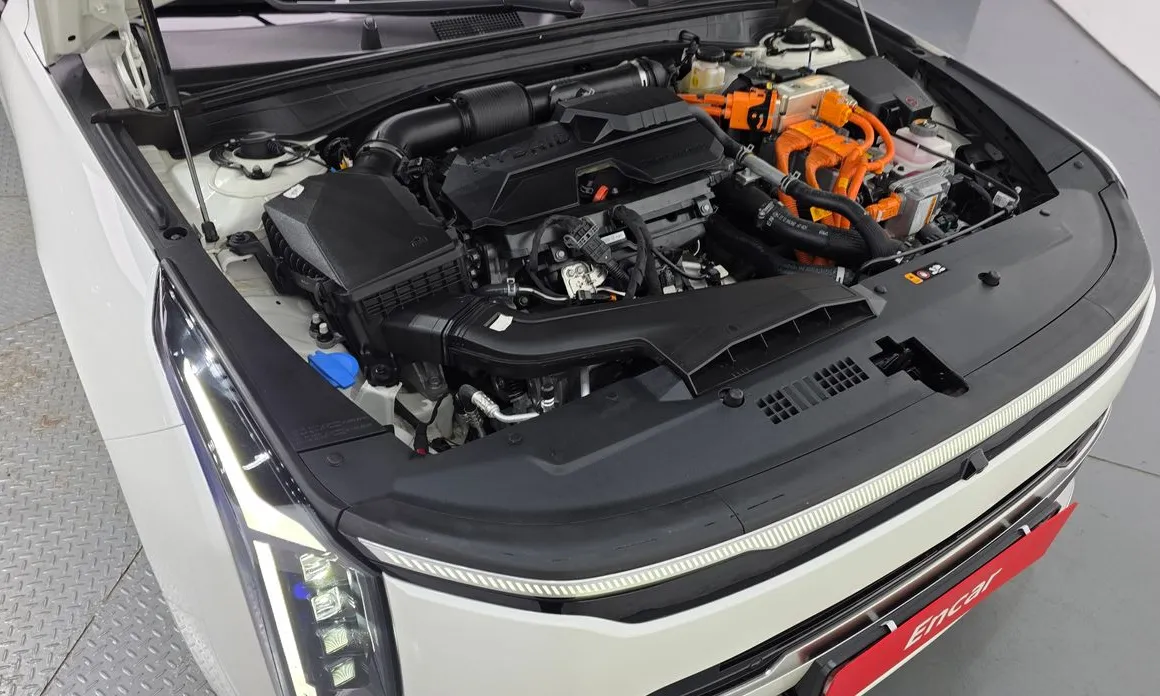 Kia K8
