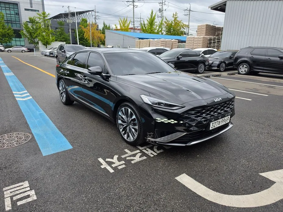 Kia K8