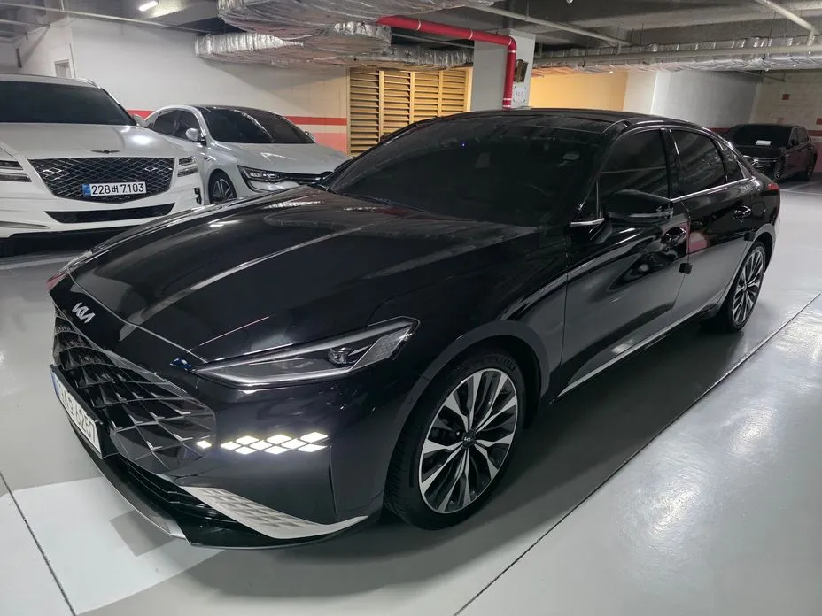 Kia K8
