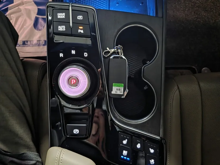 Kia K8