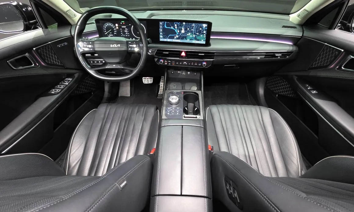 Kia K8