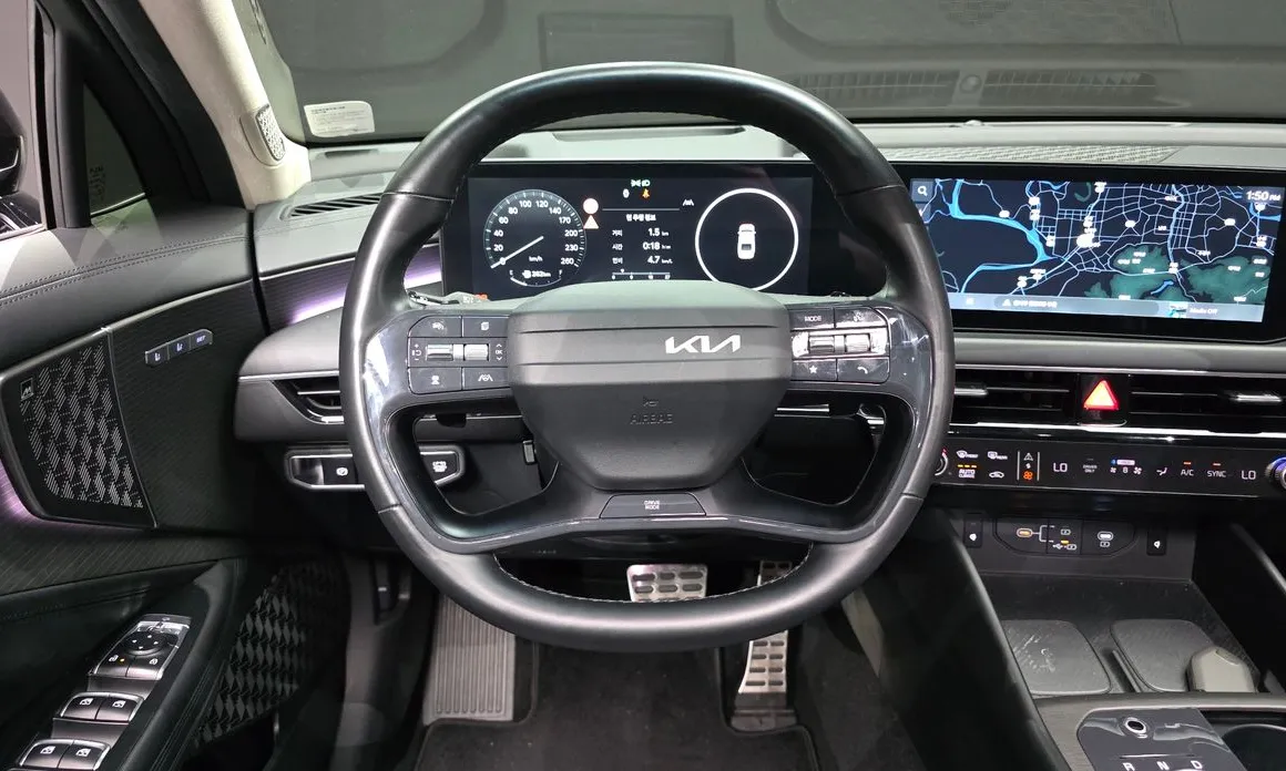Kia K8