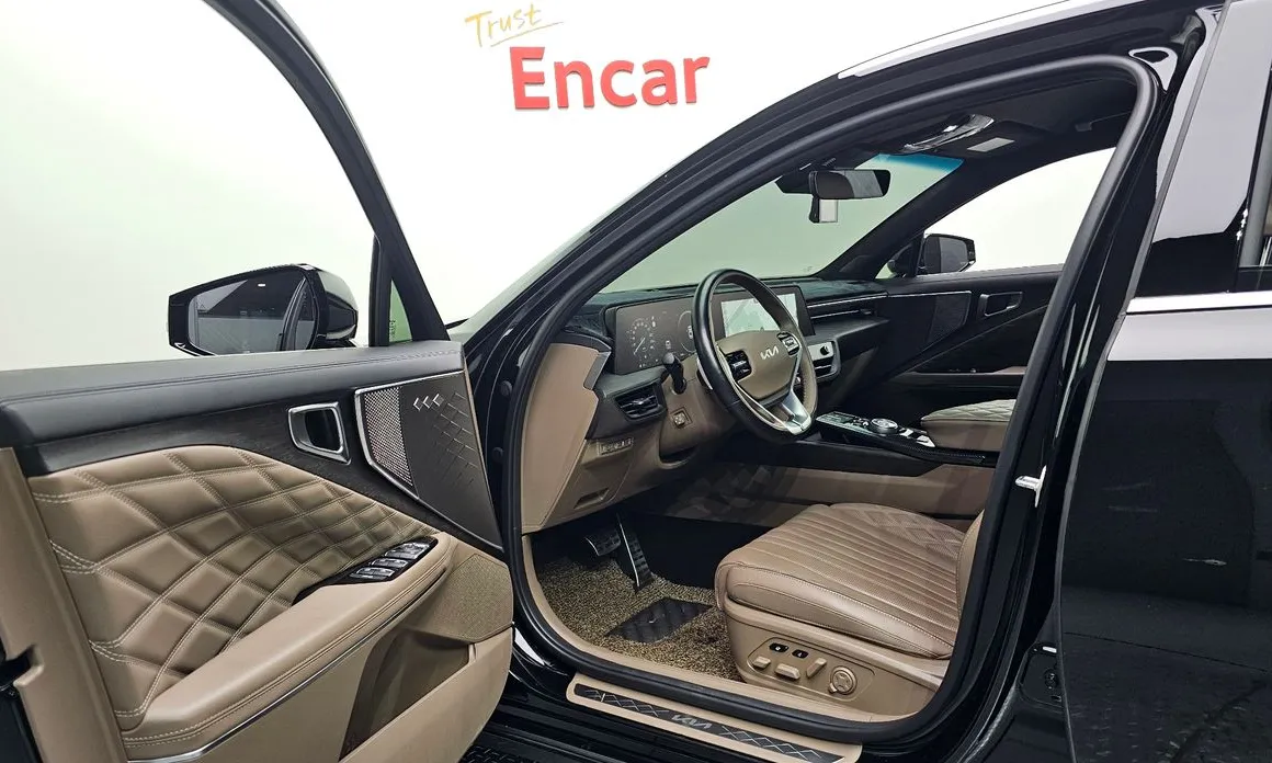 Kia K8