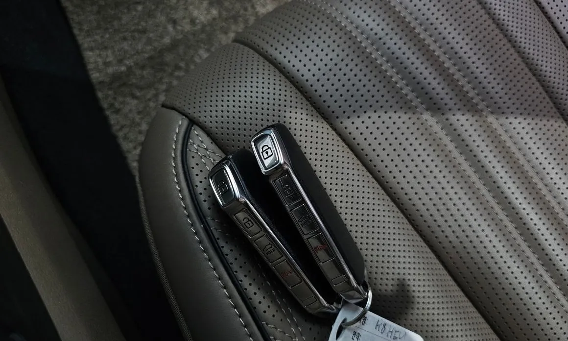Kia K8