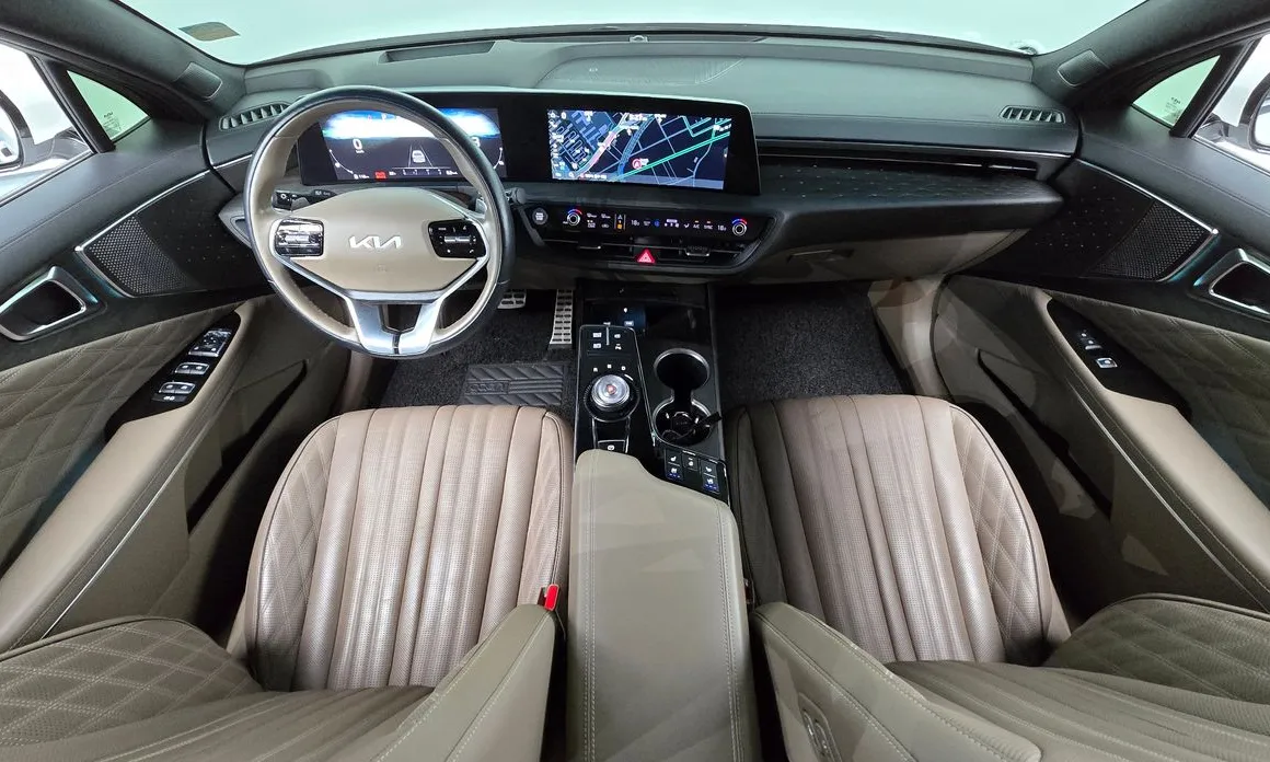 Kia K8