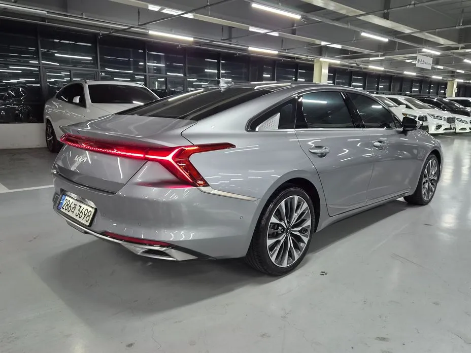 Kia K8