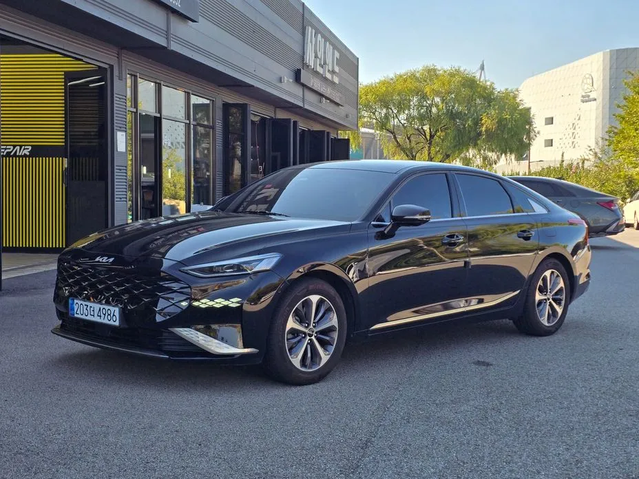 Kia K8