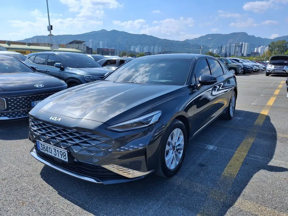 Kia K8