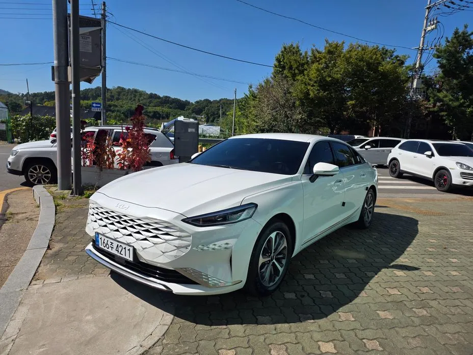 Kia K8