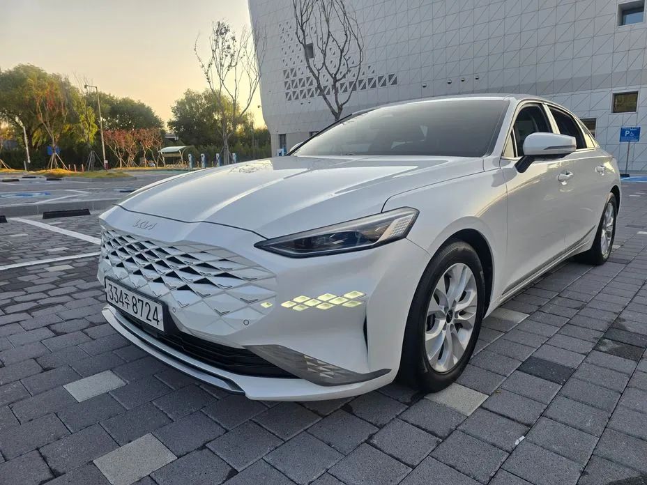 Kia K8