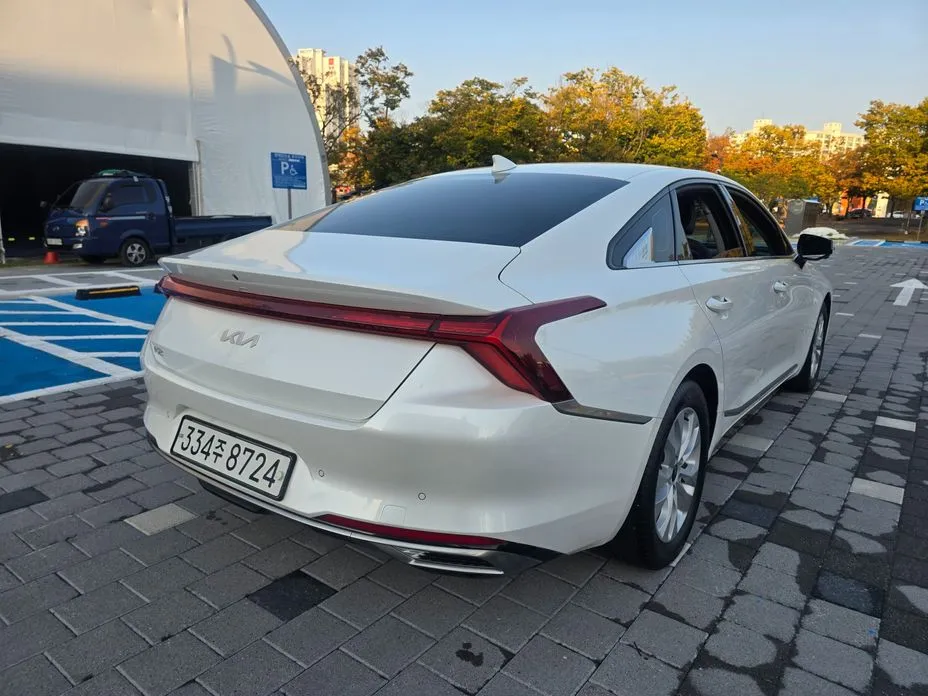 Kia K8
