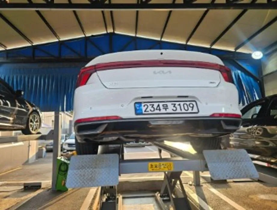 Kia K8