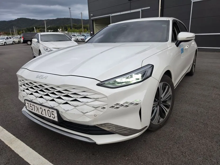 Kia K8