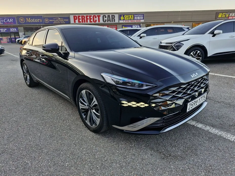 Kia K8