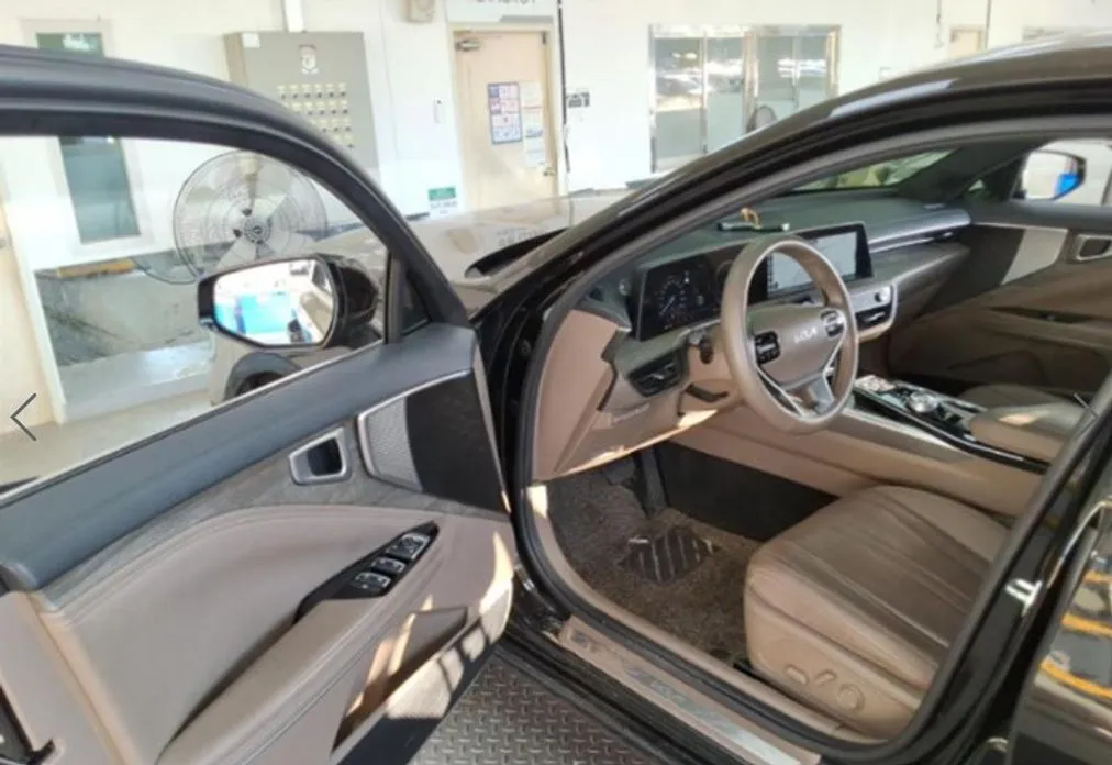 Kia K8